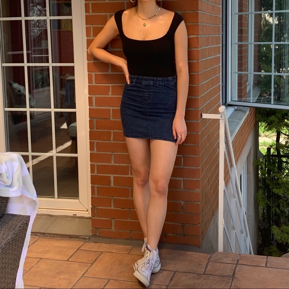 Jean mini skirt - Picture 2 of 3